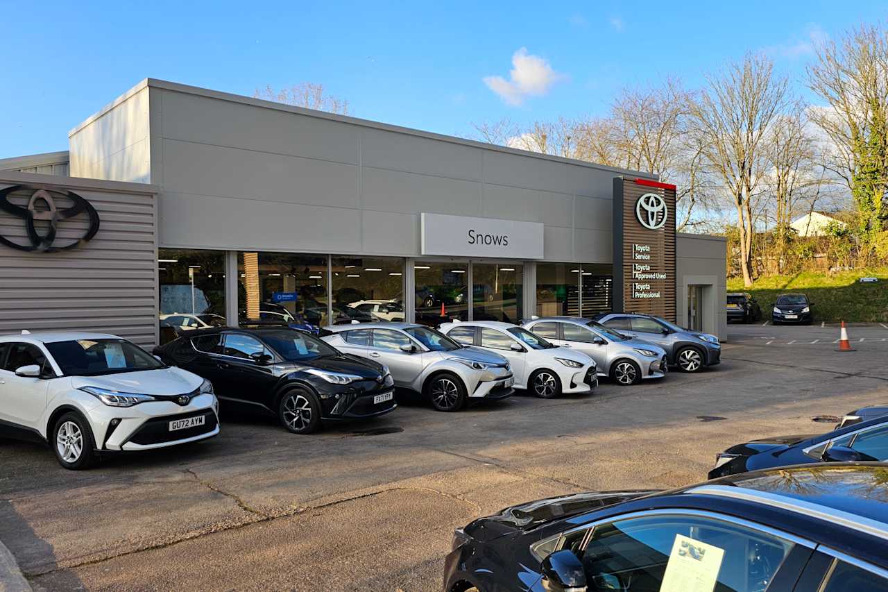 Snows Toyota Honiton