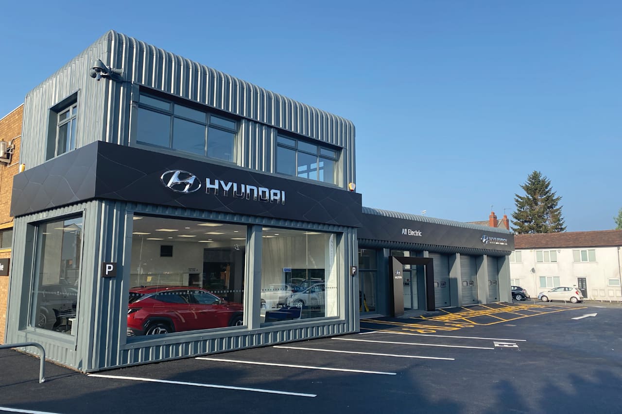 Hyundai, Stourbridge