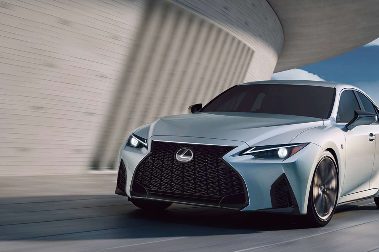 THE LEXUS IS 300H WELCOMES A SPEC CHANGE