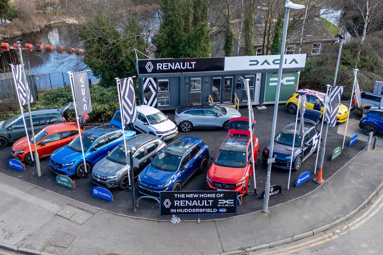 Cars2 Renault Huddersfield