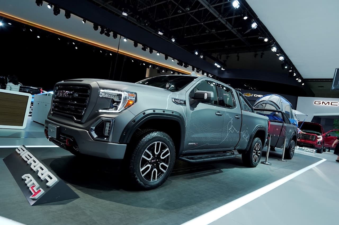 GMC reveals two standout concepts at the Dubai International Motor Show 2019
