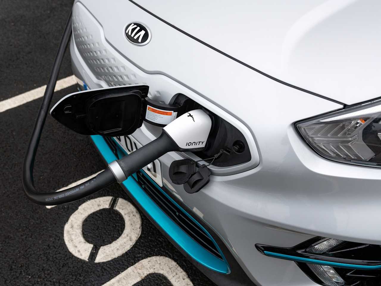 Kia adds IONITY bolt-on to Kia charge for discounted ultra-fast charging