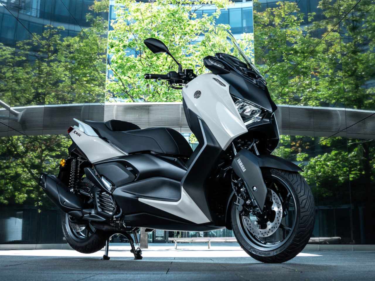 Yamaha XMAX 2025 : Toutes les nouveautés