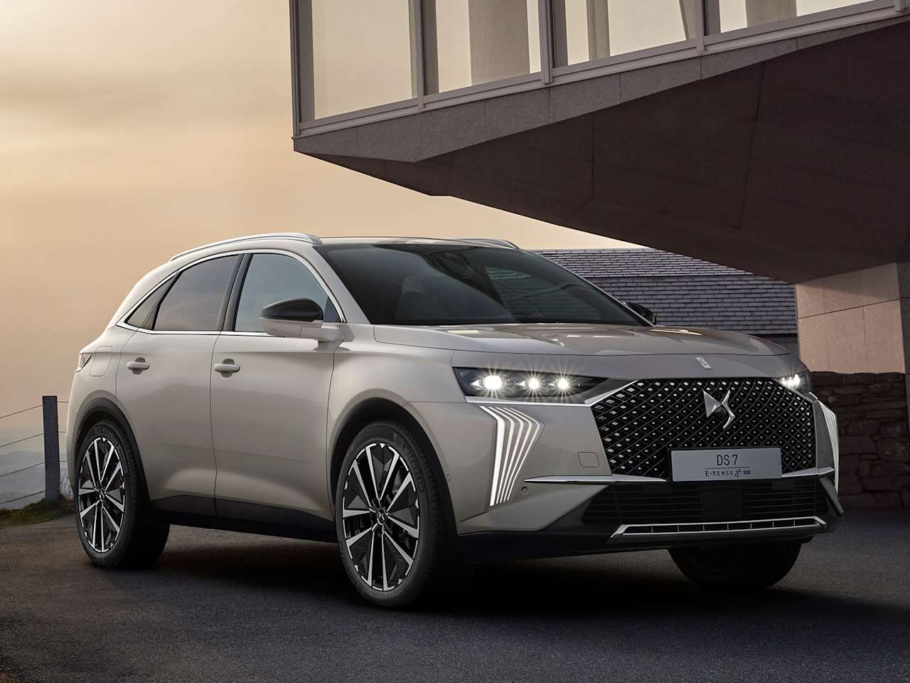Nouveau SUV DS 7 (2022) : L’audace de la différence