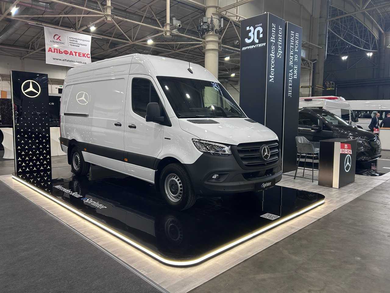 Mercedes-Benz показали нові комерційні електричні моделі на виставці ComAutoTrans 2025