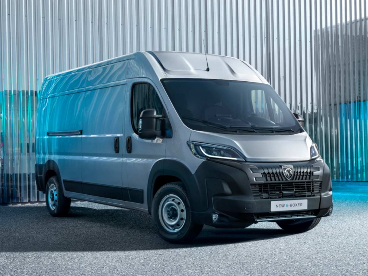 Nouveau Peugeot Boxer 2024 : Mise à jour du Grand Utilitaire