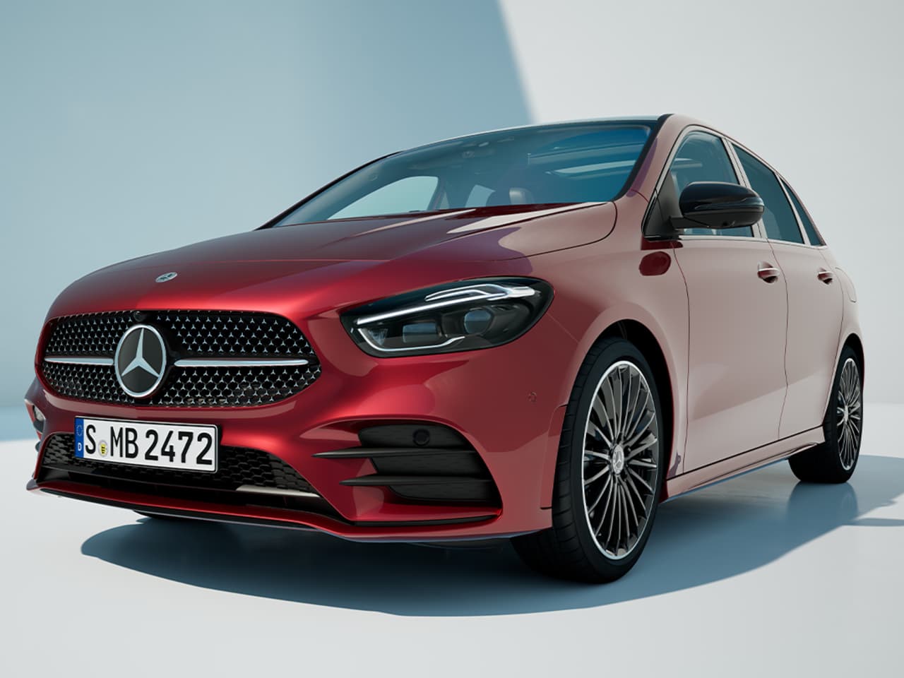 Огляд Mercedes-Benz B 180: сучасний компактний автомобіль для щоденних поїздок