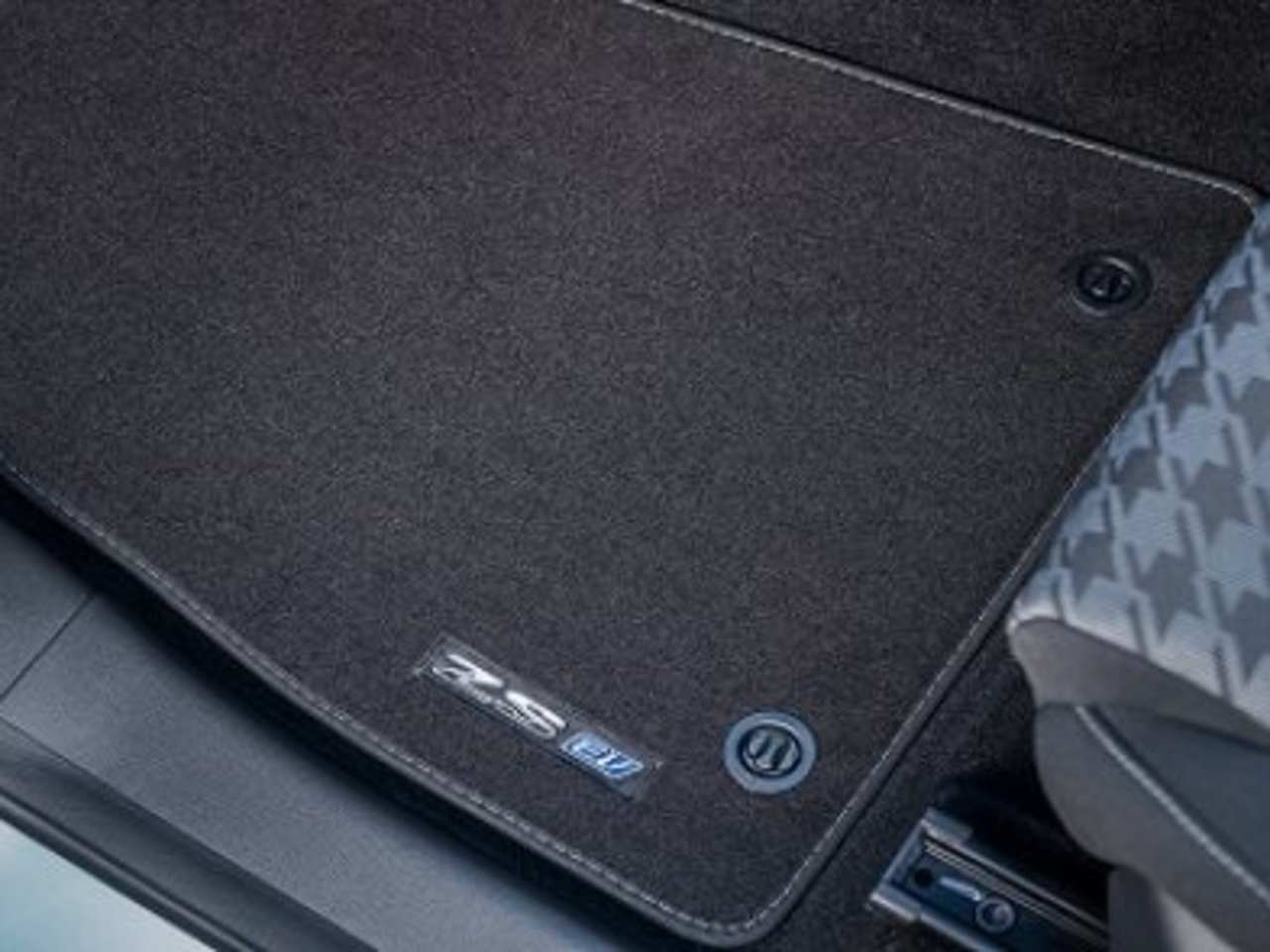 MG Accessories