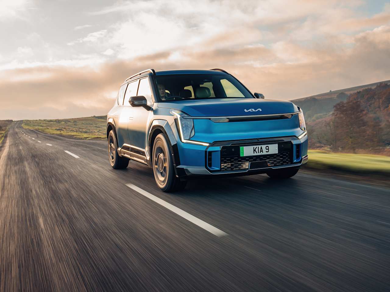 Kia EV9 Dominates with ‘Best Large Electric Car’ Win at 2025 Carbuyer Awards