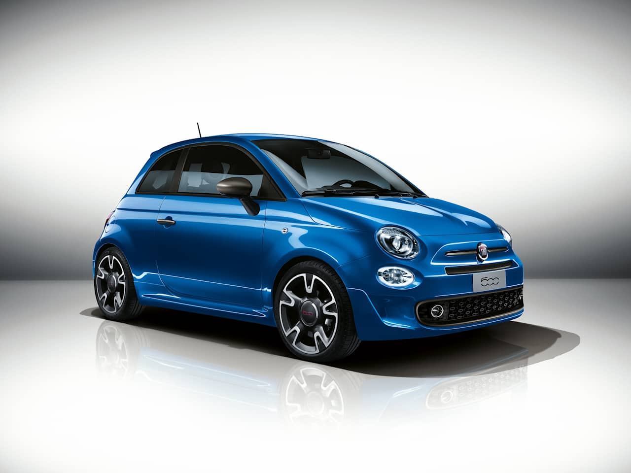 Fiat 500S makes first appearance at 2016 Geneva Motor Show