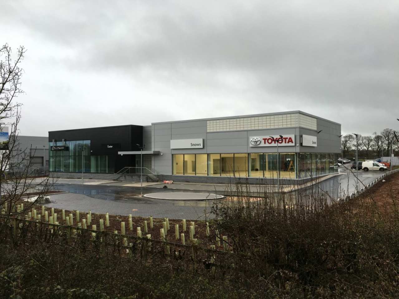 New Snows Toyota and Lexus Dealerships Now Open in Exeter