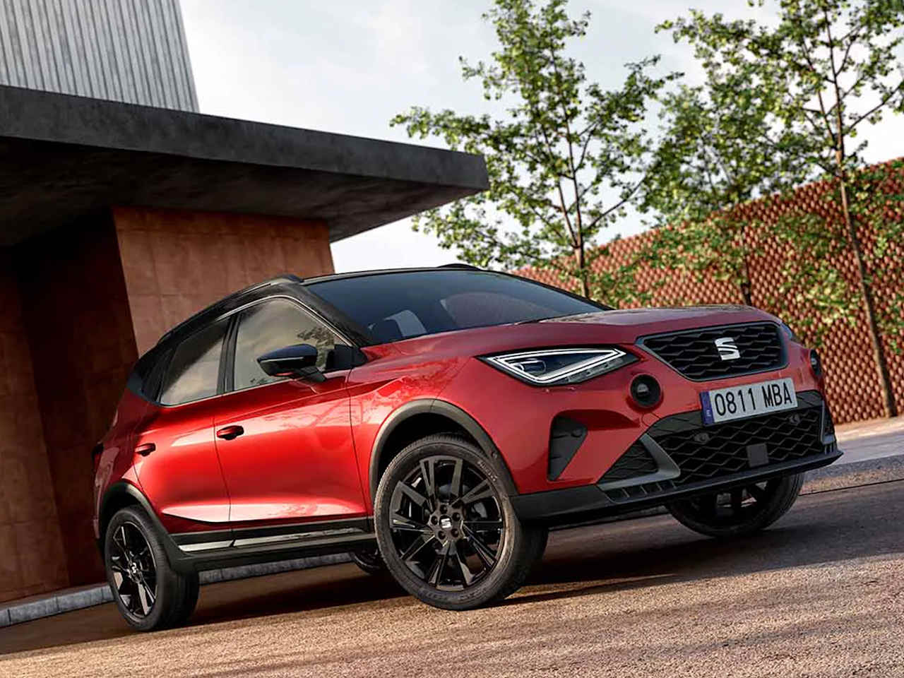 PCP: ARONA FR Black Edition 115 - £260 Per Month
