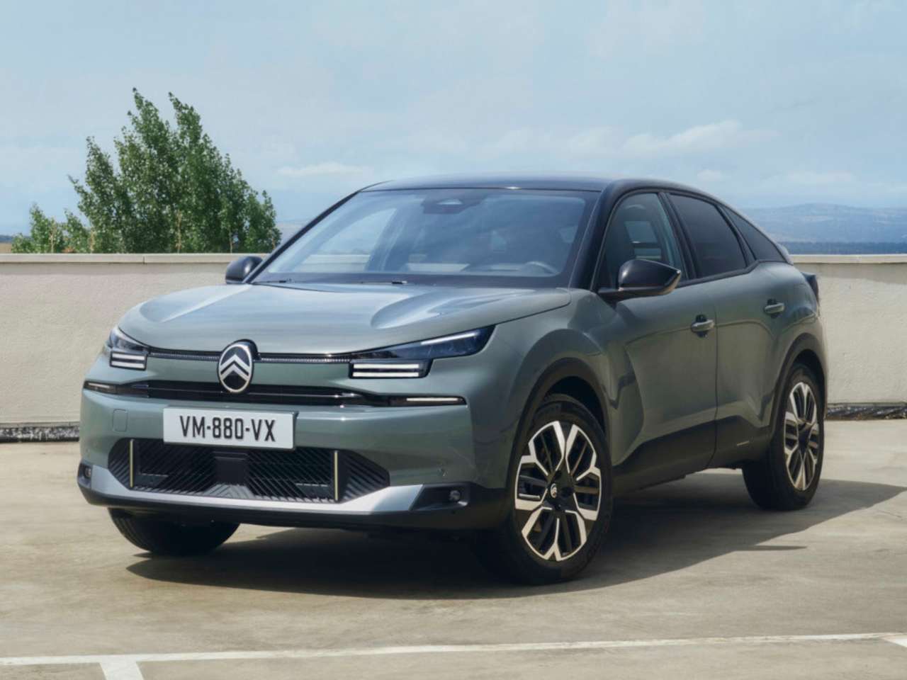 Citroën C4 : toutes les versions et prix en 2025