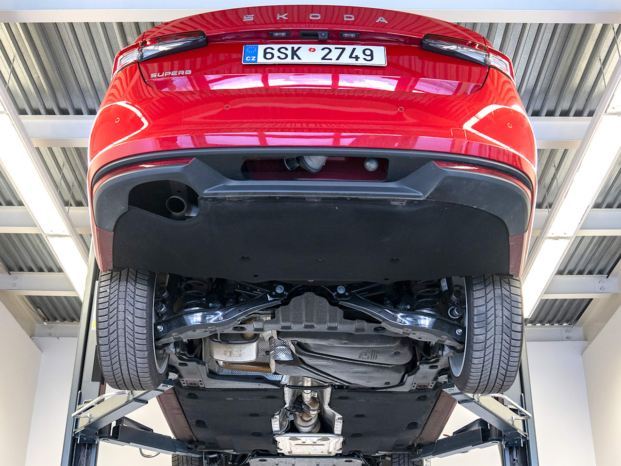 Spring car care: What can you handle at home? 