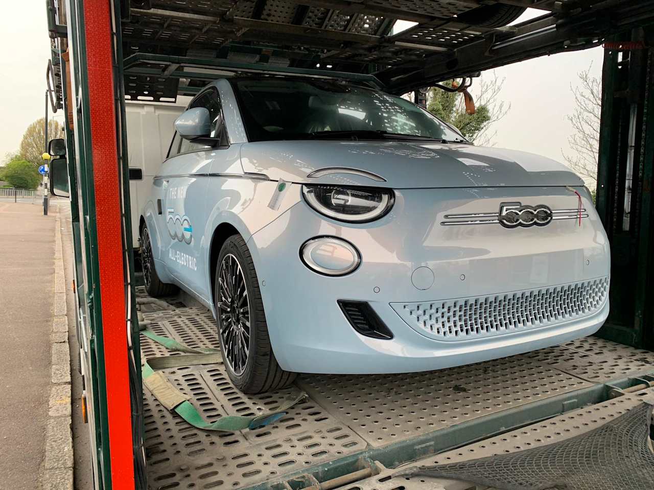 All-New, All Electric Fiat 500 arrives at Glyn Hopkin Showrooms