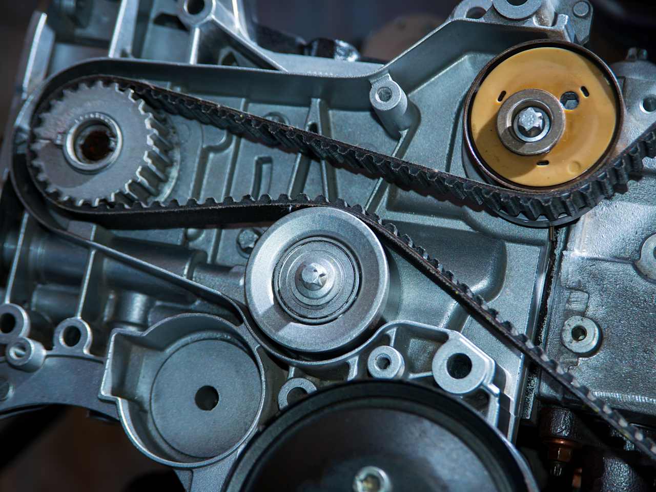 Pourquoi et quand changer la courroie de distribution de sa voiture ?