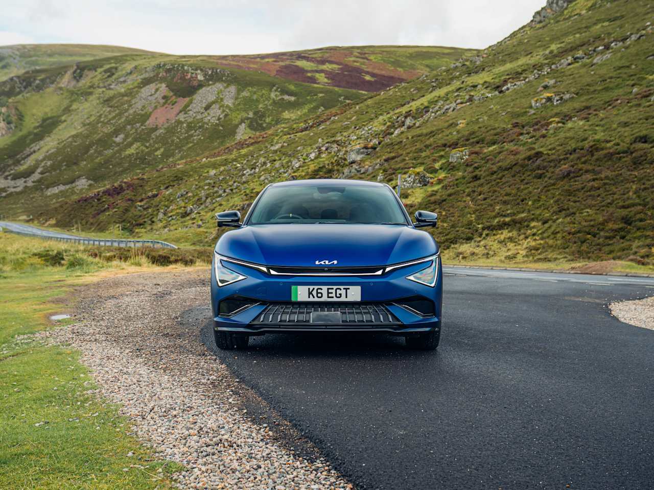 KIA REVEALS UK PRICING AND SPECIFICATIONS FOR FASTER AND MORE ENGAGING EV6 GT