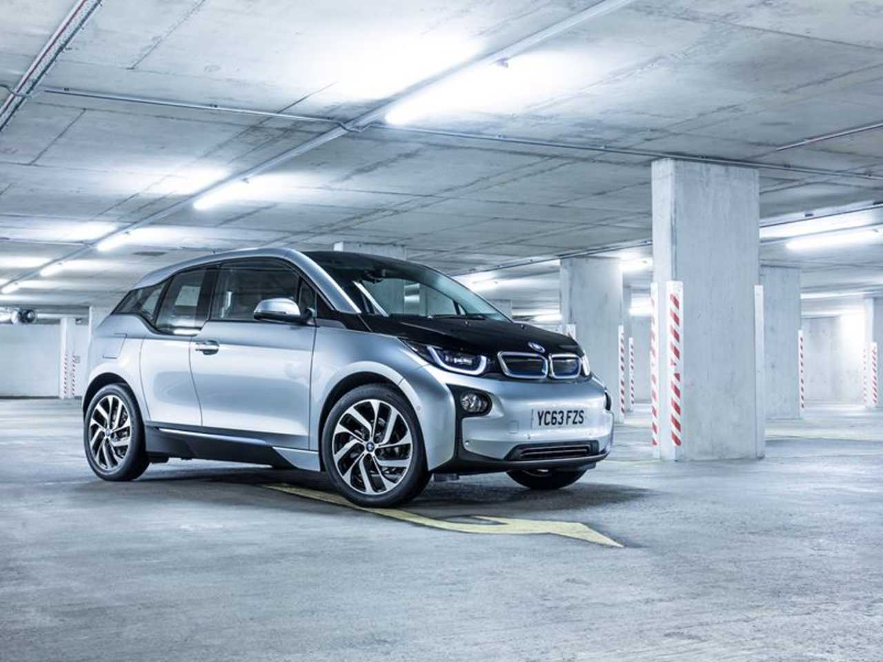 Sparks Fly for BMWi Electric Week