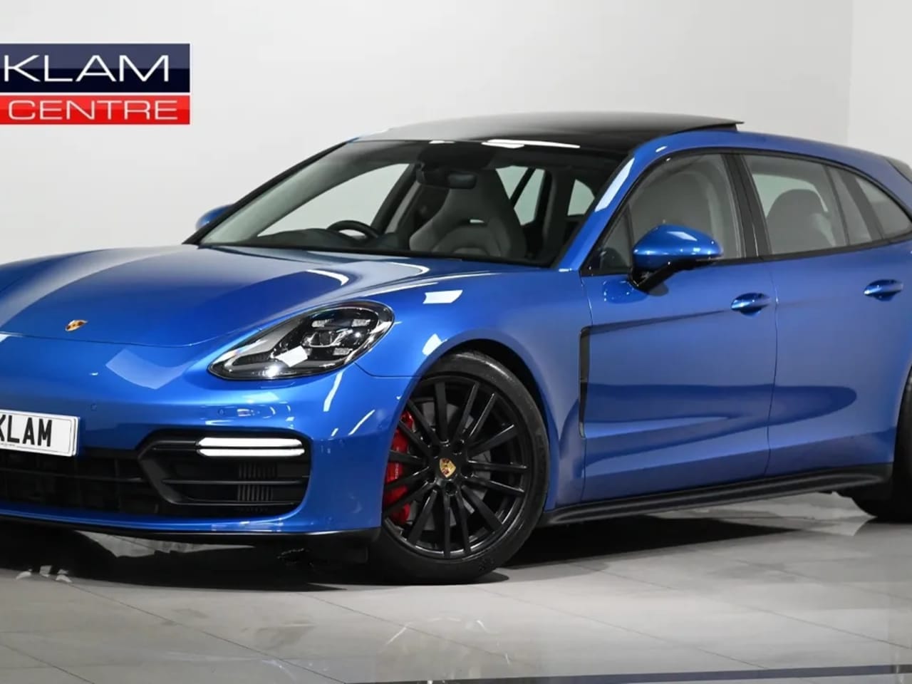 Introduction to the UK Luxury Cars: What Makes the Porsche Panamera Stand Out in the UK Luxury Market?