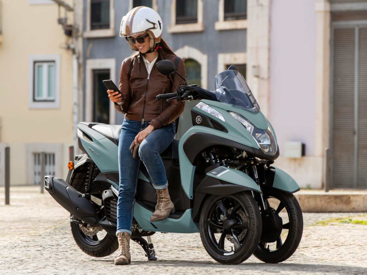 Yamaha Tricity 125 2024 : le scooter 3 roues 125 cm3