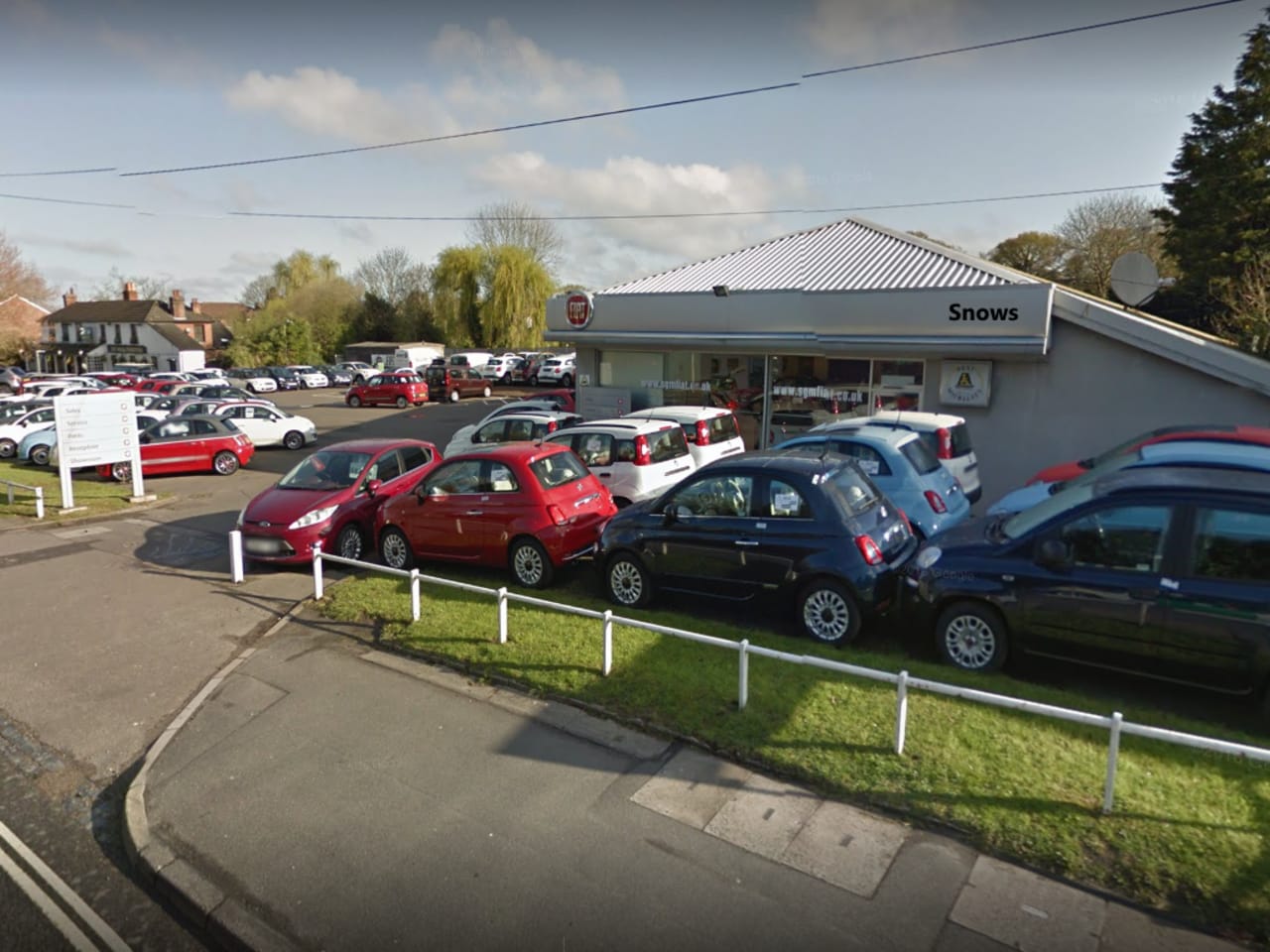 Snows are thrilled to be the new name for Fiat and Abarth in Sarisbury Green!