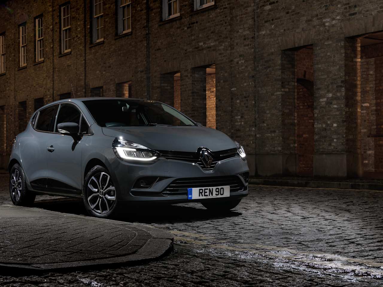 RENAULT ADDS NEW URBAN SPECIAL EDITION TO CLIO RANGE