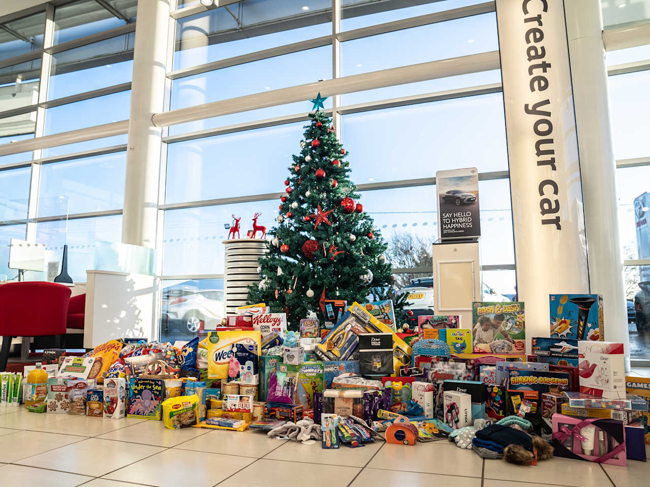 Shelbourne Motors give back to local communities this Christmas 