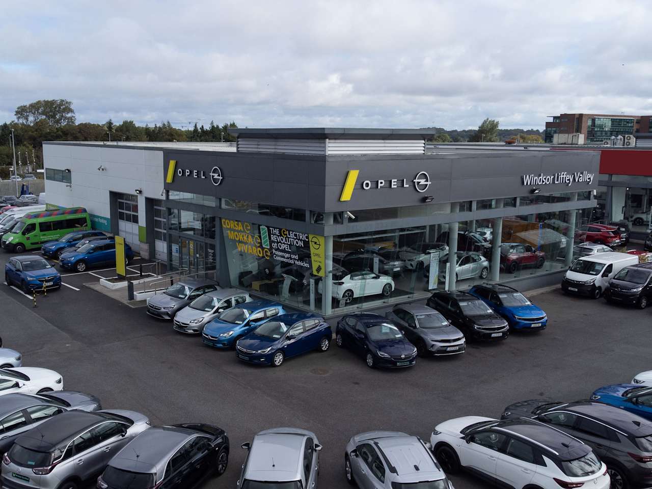 Windsor Opel | Exit 7 - M50