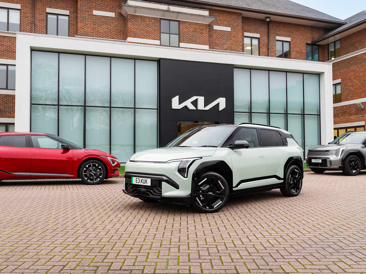 Kia smashes half year record