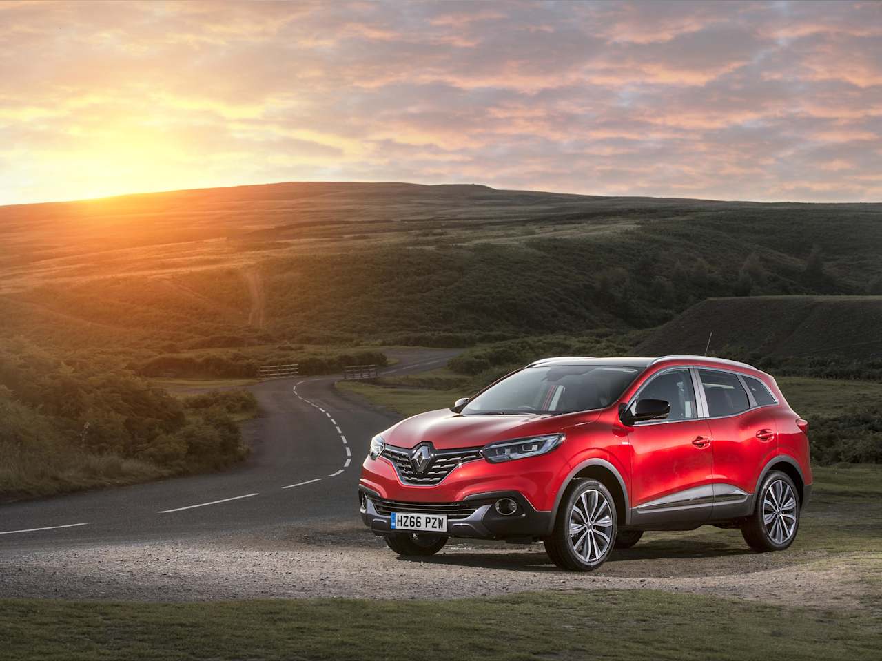 RENAULT KADJAR AWARDED 'BEST ROAD TAX-FREE CAR' AT CARBUYER AWARDS 2018  