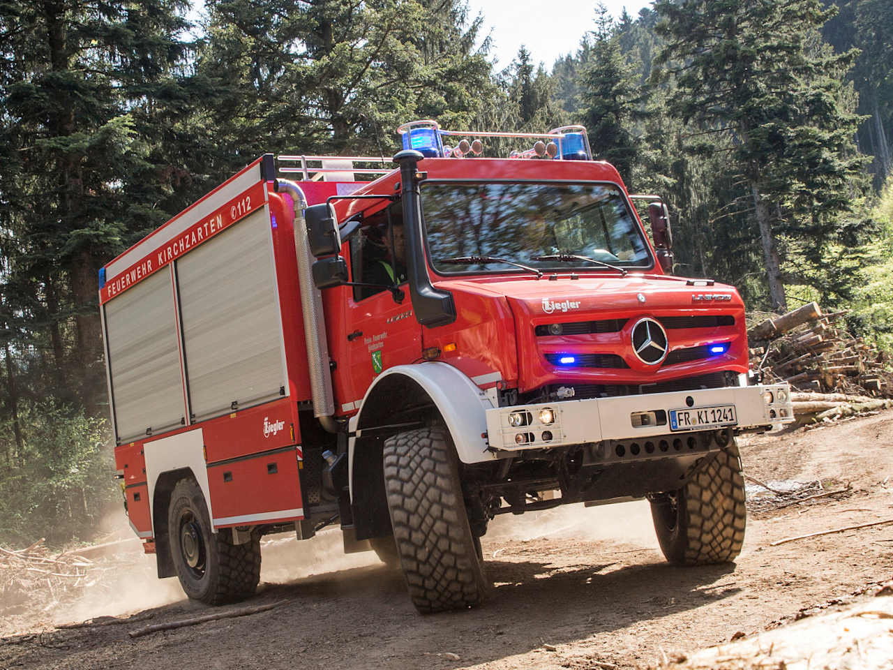 Mercedes-Benz Unimog