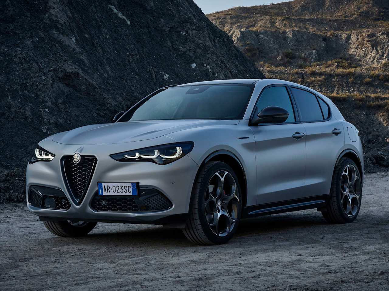 Alfa Romeo Stelvio Sprint dès 450 €/mois*