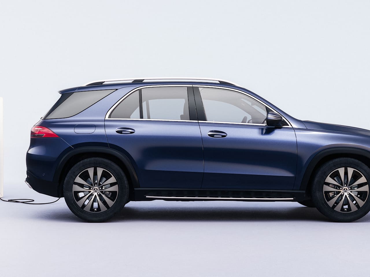 Mercedes-Benz GLE 350 de 4MATIC – особливості та переваги плагін-гібридного кросовера