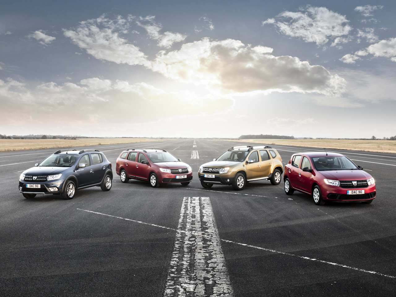 DACIA OFFERS FIVE YEAR WARRANTY WITH ITS GREAT VALUE FINANCE DEALS THIS SUMMER 