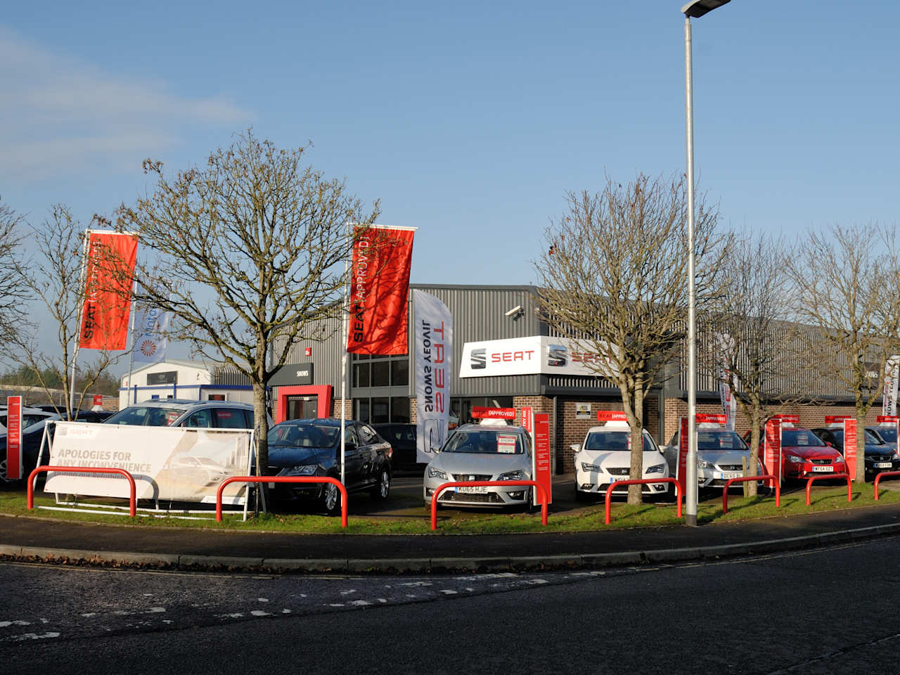 Snows SEAT Yeovil receive the National Aftersales Performance Award for 2017!