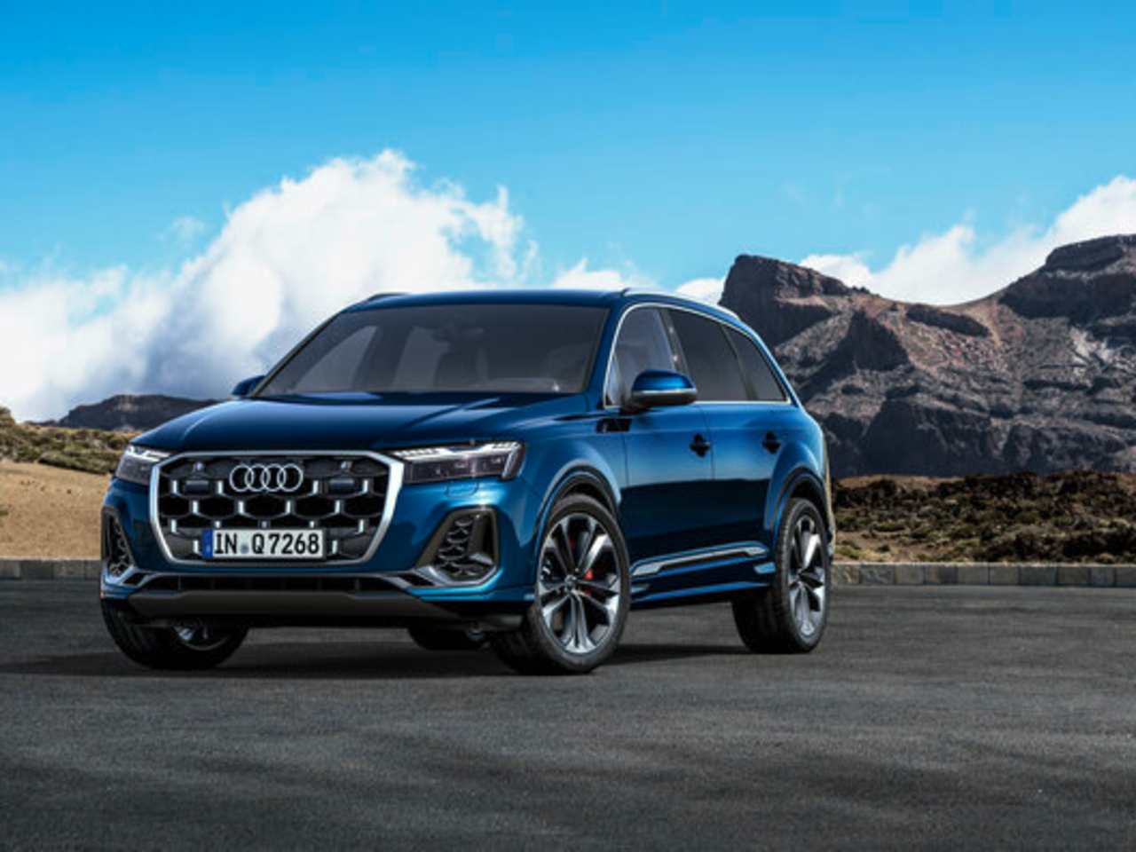 Strong in Design, Comfort, and Technology: The Revised Audi Q7