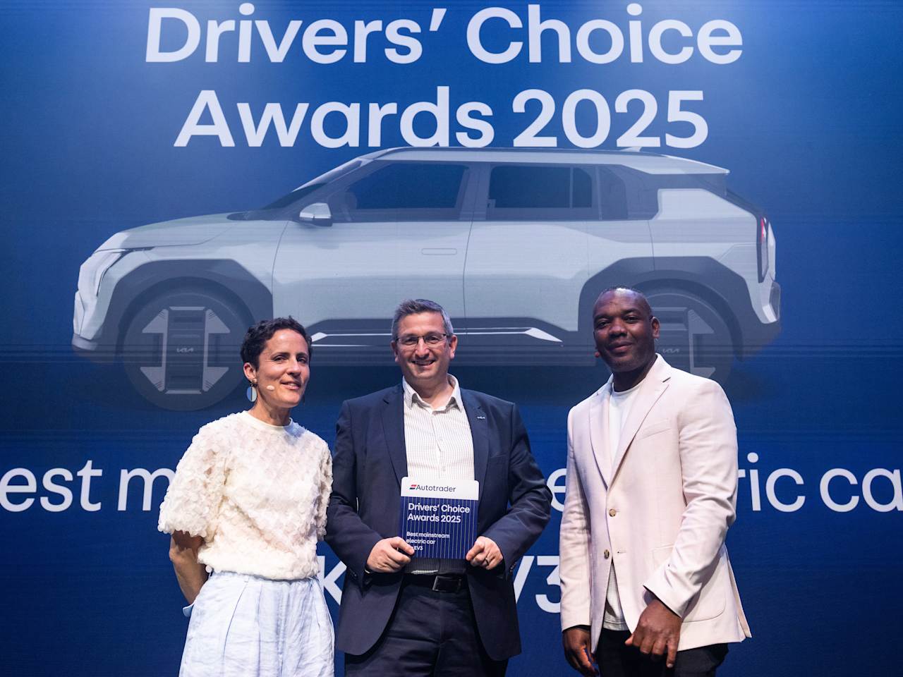 KIA EV3 NAMED AUTOTRADER’S CAR OF THE YEAR FOR 2025