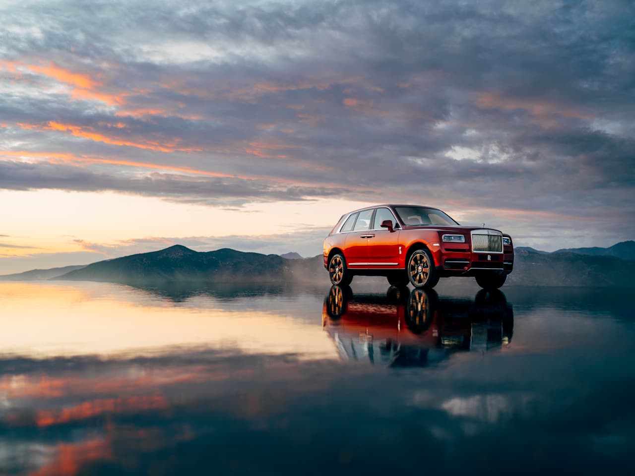Rolls Royce have at last launched their effort into the SUV race... 