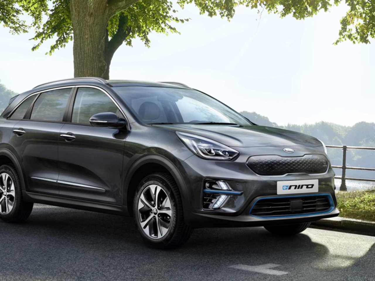 KIA TAKES OVER CROSSOVER CATEGORY AT UK CAR OF THE YEAR AWARDS