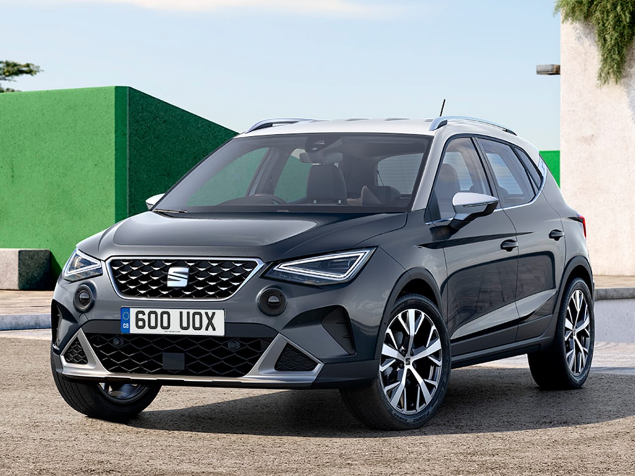 PCP: ARONA XPERIENCE Lux 115 Auto - £281 Per Month
