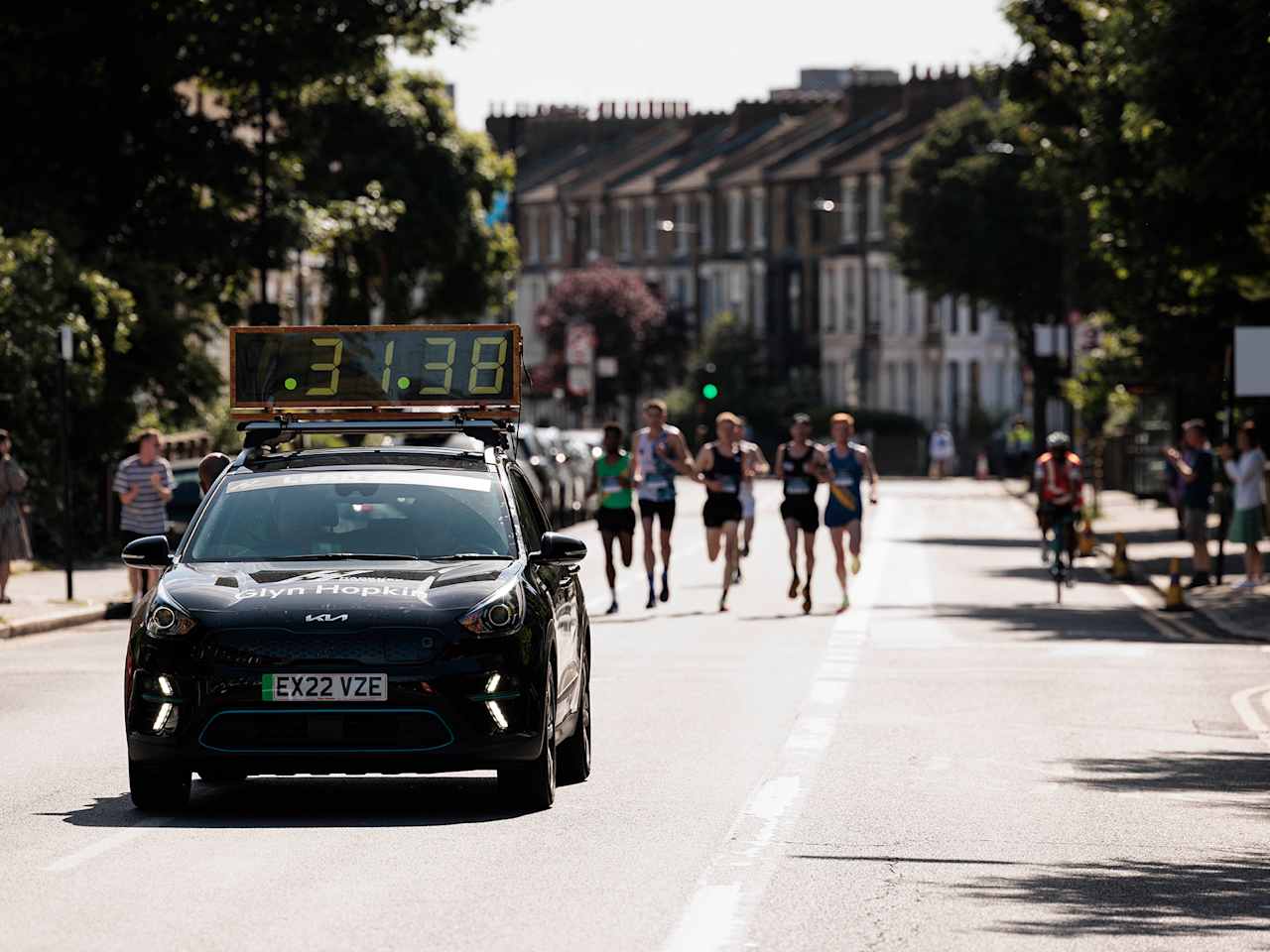 GLYN HOPKIN KIA KEEPS RUNNERS IN TIME