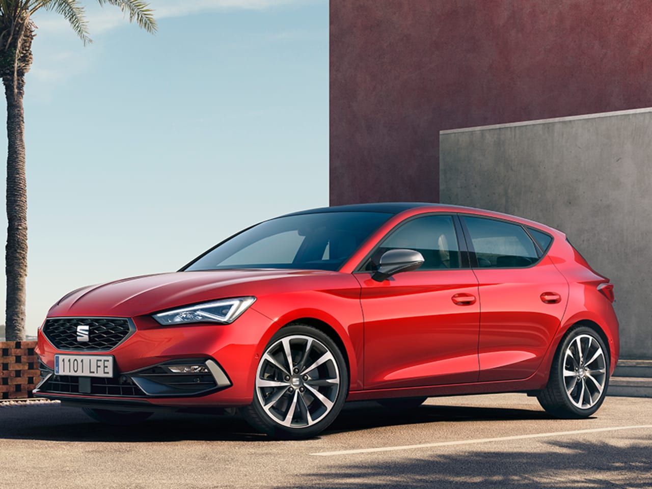 PCP: LEON SE 115 - £263 Per Month