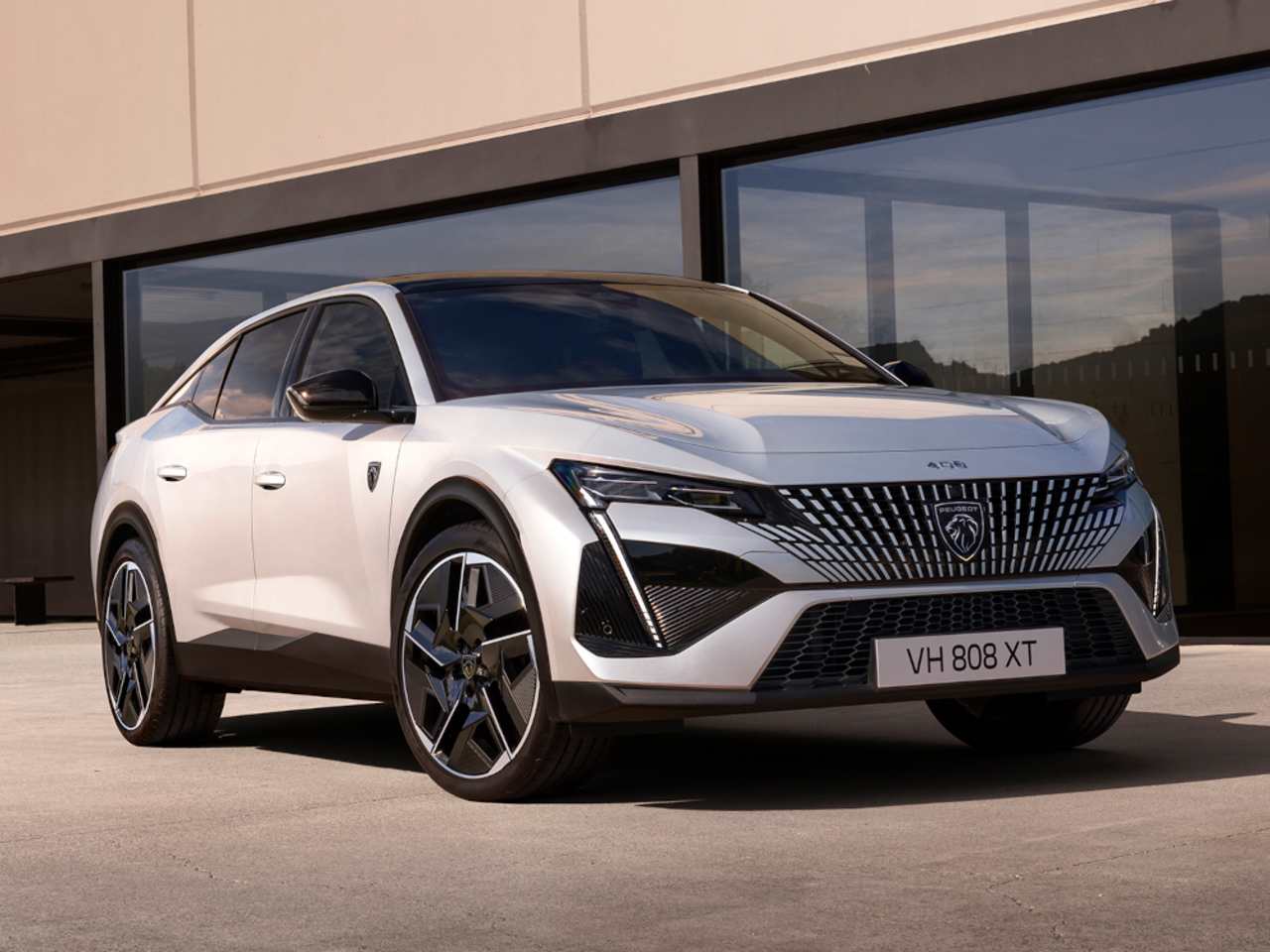 Peugeot 408