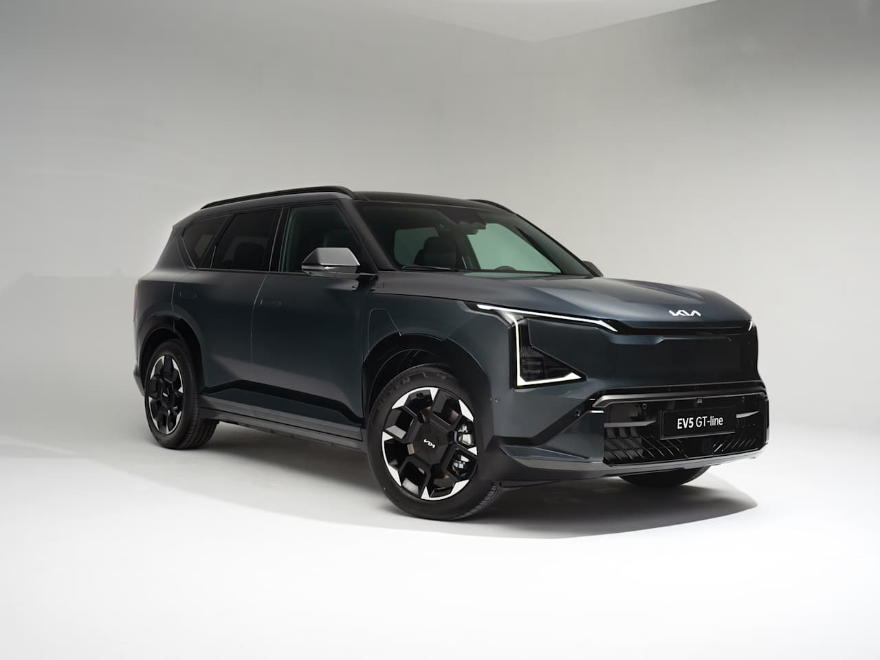 Kia EV5 in the UK: full pricing, specifications, technology and range revealed
