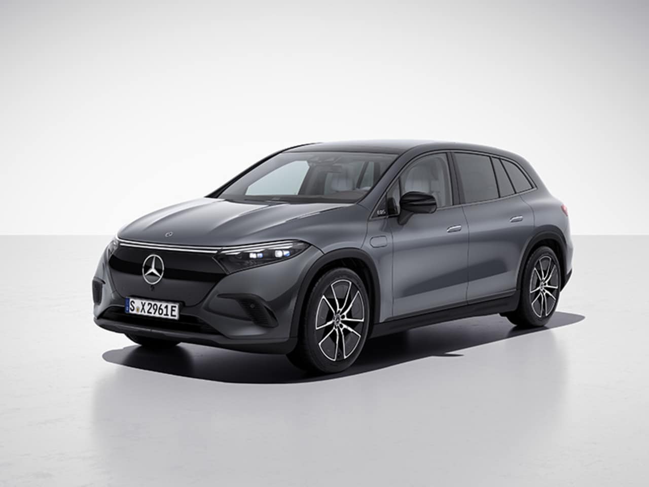 Спеціальна пропозиція на EQS SUV