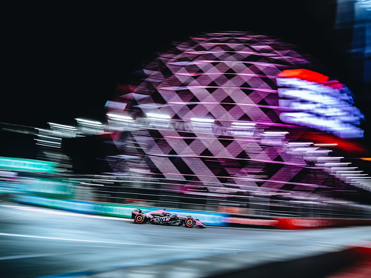 What Happens in Vegas… Alpine's Ups and Downs at the Las Vegas GP