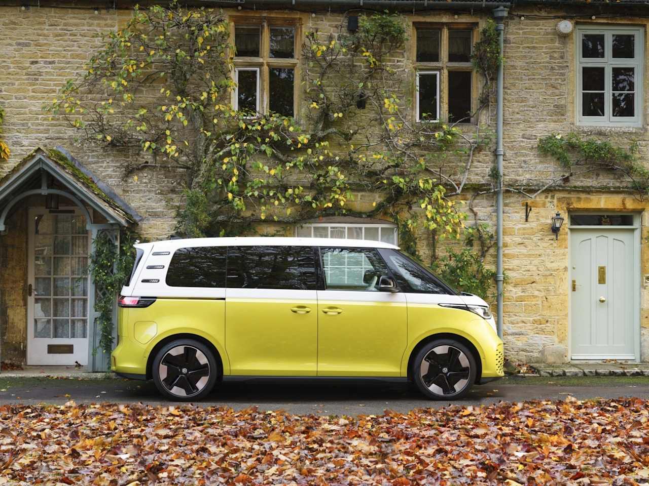 VOLKSWAGEN CREATES A BUZZ