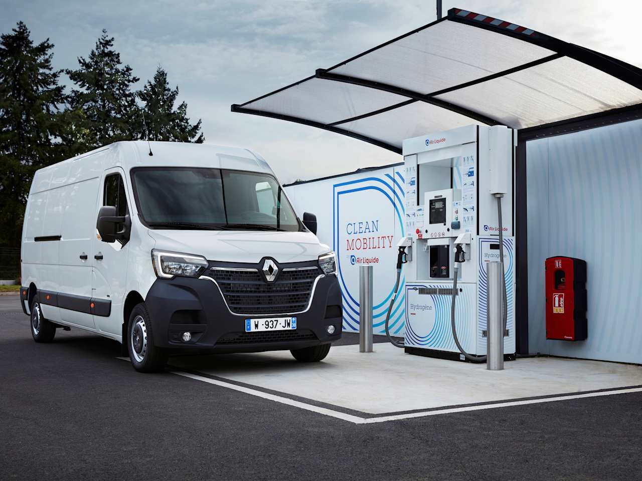 GROUPE RENAULT INTRODUCES HYDROGEN INTO ITS LIGHT COMMERCIAL VEHICLES RANGE