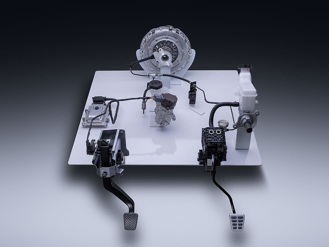Kia's new intelligent manual transmission retains driver engagement and enhances efficiency