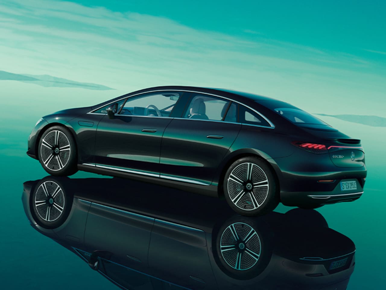 Mercedes Benz EQE 350 - новий погляд на автомобільне майбутнє